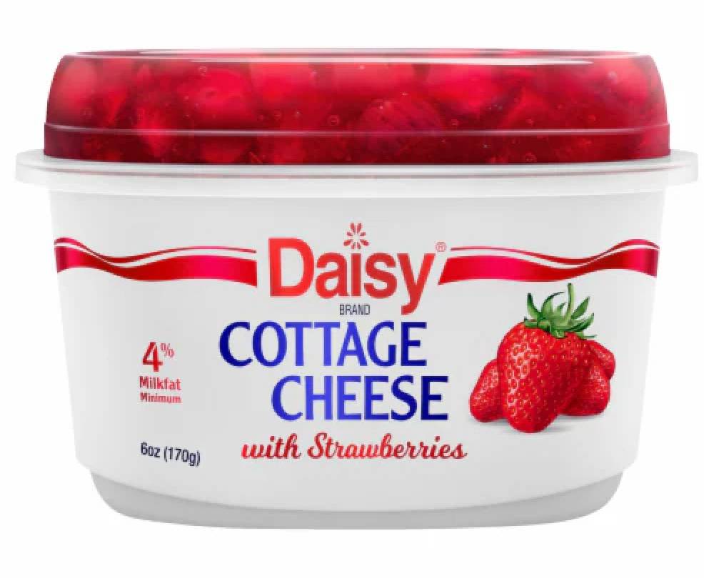Daisy 4% Cottage Cheese with Strawberries 6 oz