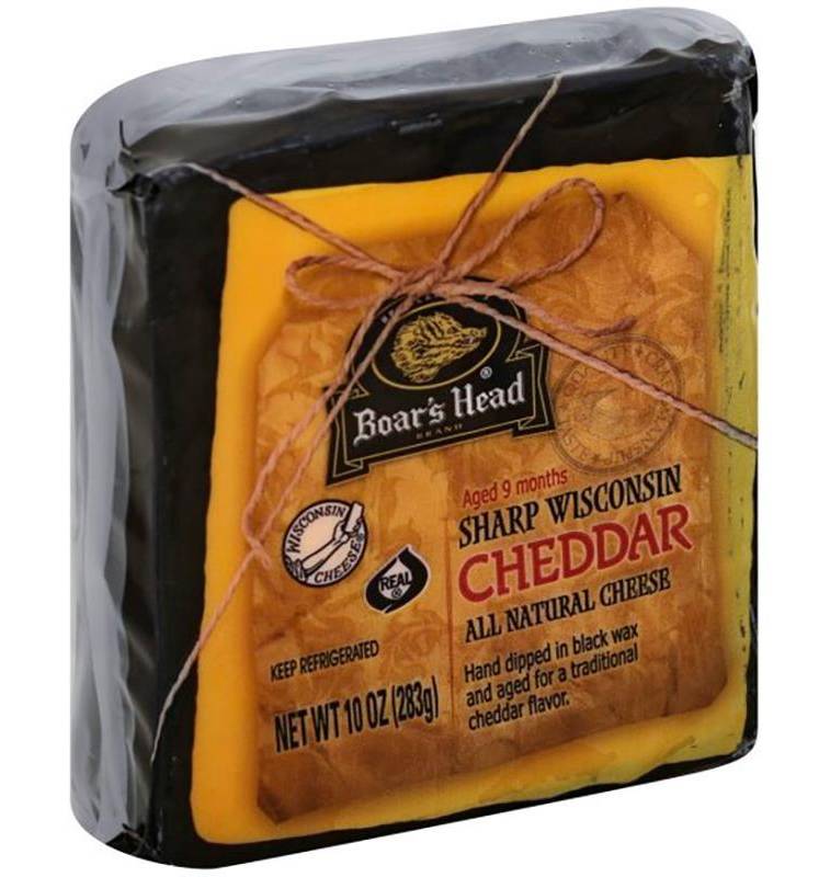 Boar's Head Sharp Wisconsin Cheddar 10 oz