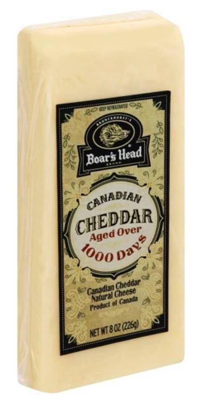 Boar's Head Canadian Cheddar (Aged >1000 days) 8 oz