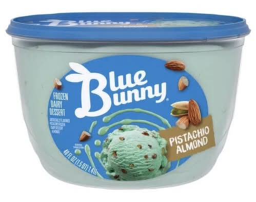 Blue Bunny Pistachio Almond Ice Cream 46 oz