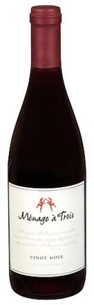 Ménage à Trois Pinot Noir 750 ml