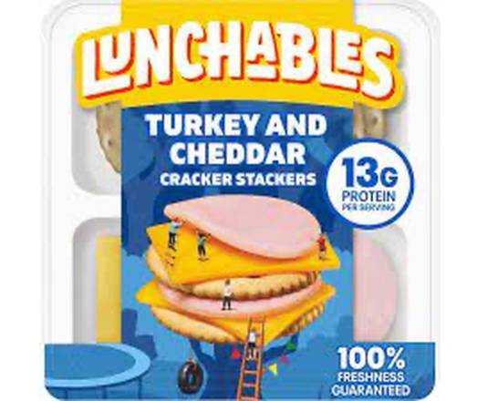 Lunchables Turkey & Cheddar with Crackers 3.2 oz