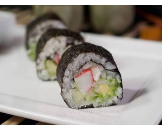 Philadelphia Roll (Salmon, Cream Cheese and Avocado)