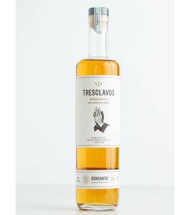 Tres Clavos Ronsanto 750 ml