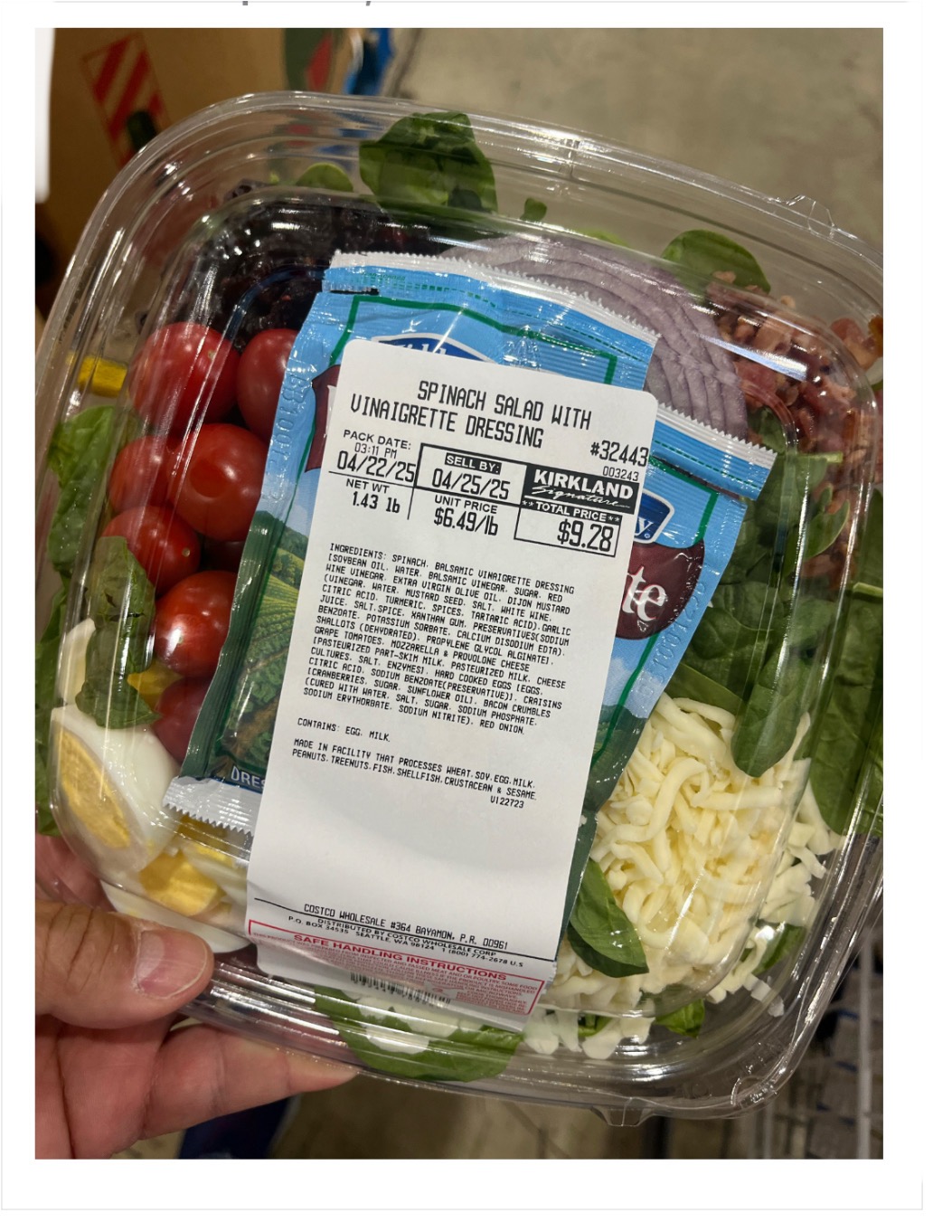 Kirkland Signature Spinach Salad With Vinaigrette Dressing, as per weight